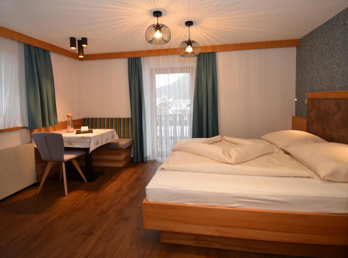 Appartamento Haus Hubertus Galtür Esterno foto