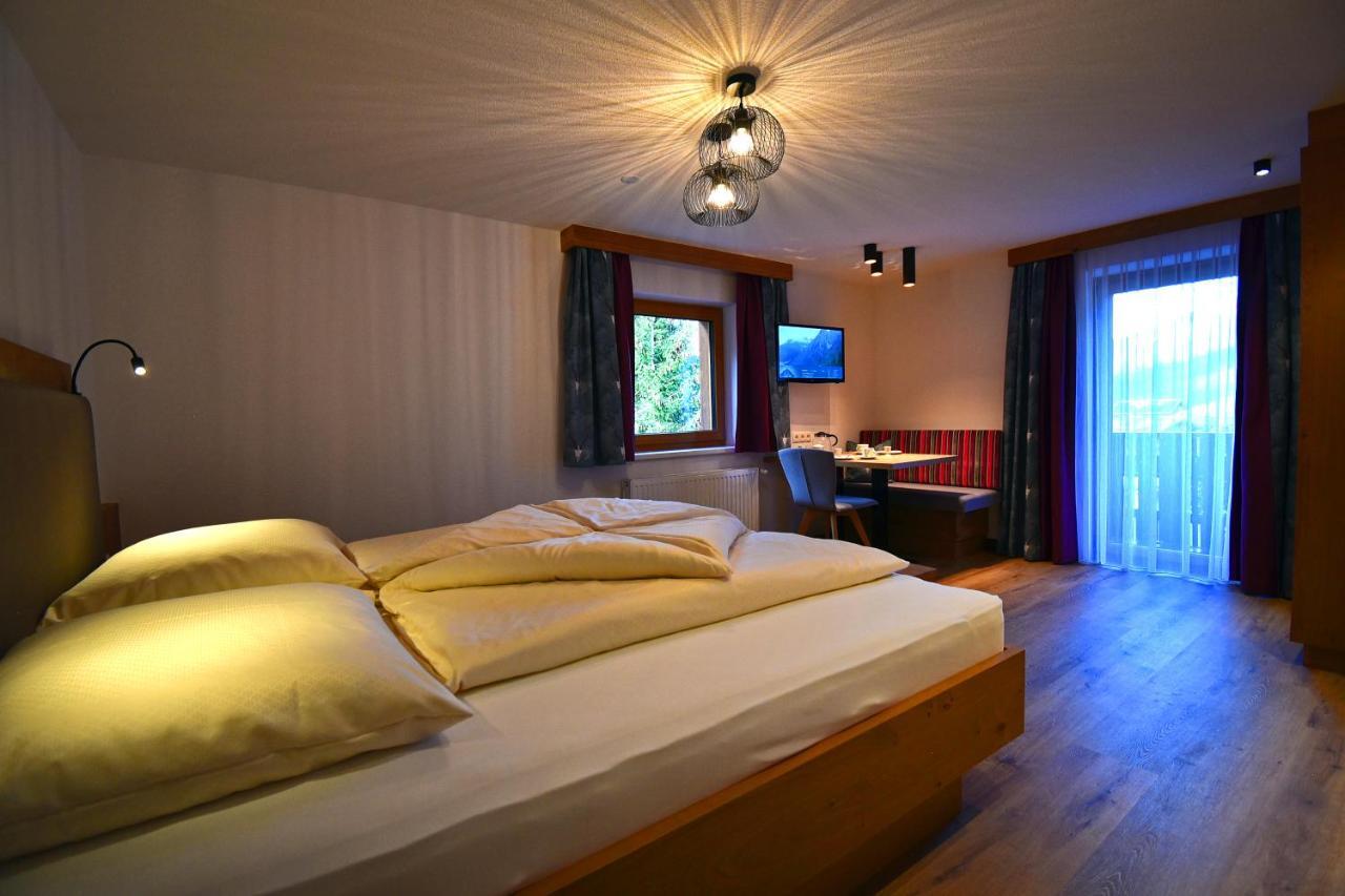 Appartamento Haus Hubertus Galtür Esterno foto